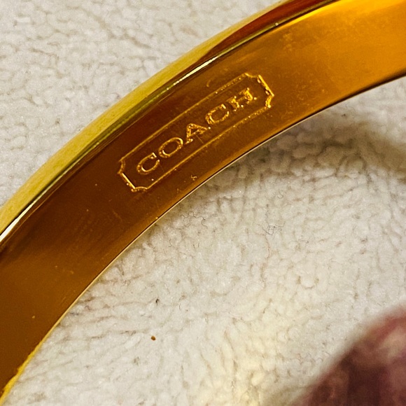 Coach Heart Bracelet - Picture 4 of 8